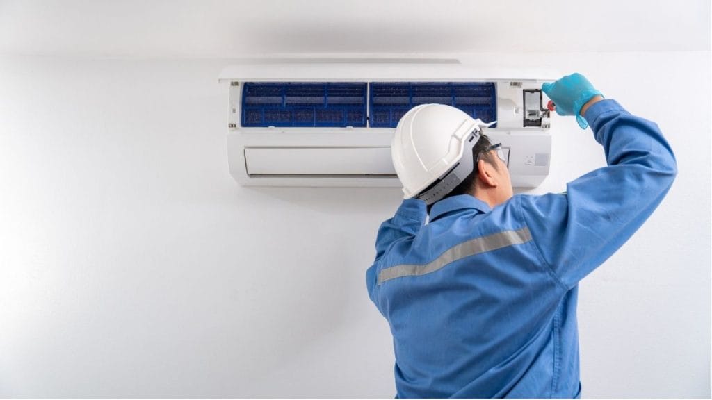 How to Stop Air Conditioner From Freezing Up