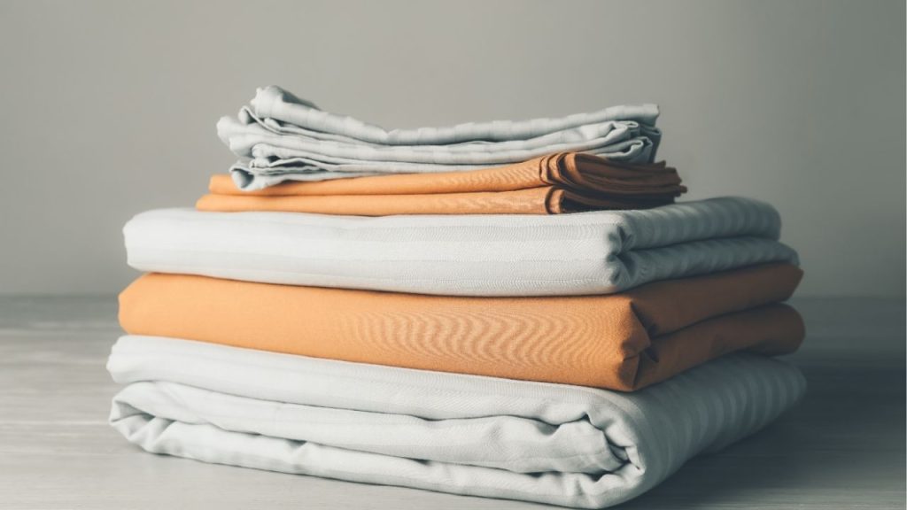 How to Wash Bed Sheets in Washing Machine