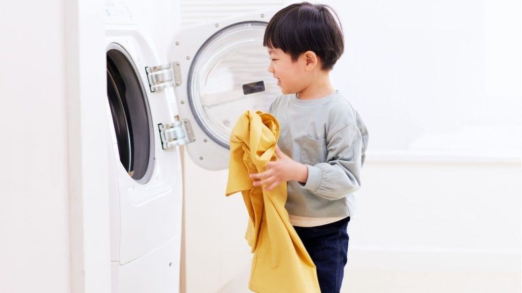 How to Sanitize Clothes in Washing Machine