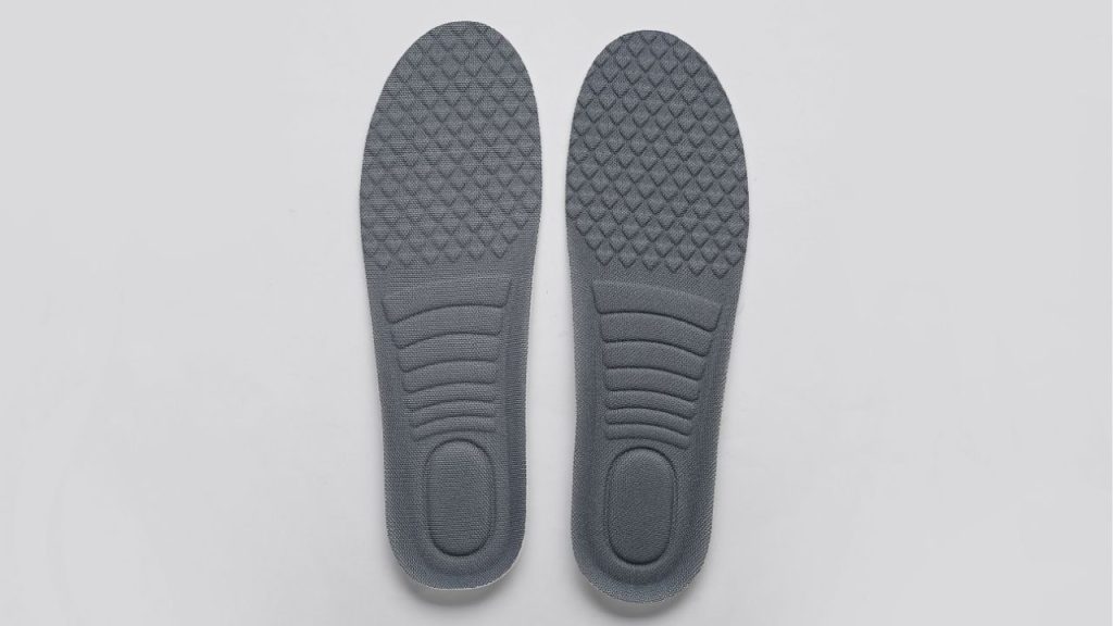 How to Wash Shoe Insoles in Washing Machine