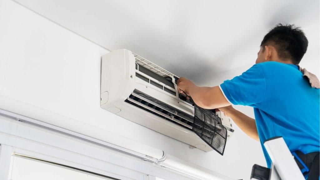 How to Unfreeze an Air Conditioner
