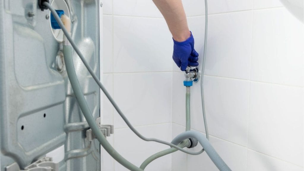 How to Turn off Water Supply to Washing Machine