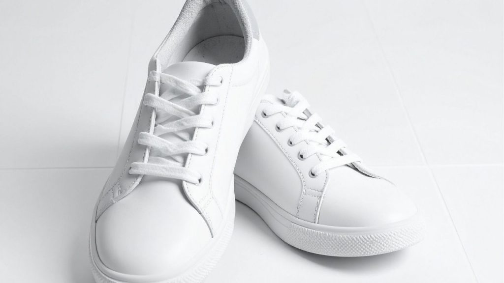 How to Wash White Converse in Washing Machine